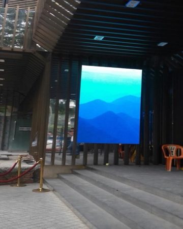 MÀN HÌNH LED P4.8 OUTDOOR - KHÁCH SẠN NEW WORLD (5 SAO) - TP.HCM