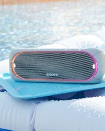 Loa Bluetooth Sony có màu sắc bắt mắt