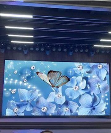 Lý do sử dụng màn hình led cho hội trường là gì?