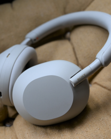 Tai nghe  WH-1000XM5 tại Sony Center Hồng Nhân